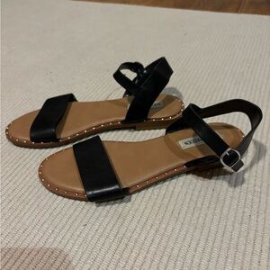Steve Madden Black and Tan Sandals